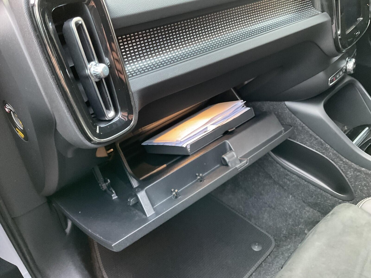 Used Volvo XC40 2019 for sale - 76735344: Photo 25