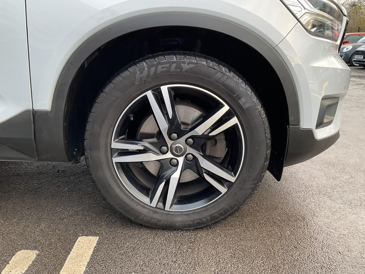 Used Volvo XC40 2019 for sale - 76735344: Photo 8