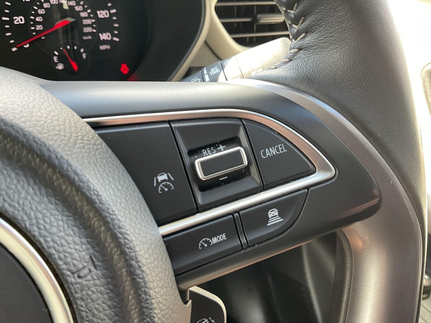 Used Suzuki Swift 2024 for sale - 76988051: Photo 12