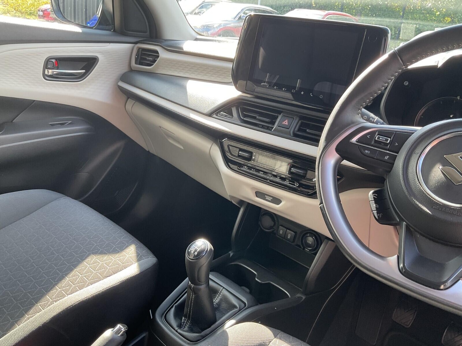 Used Suzuki Swift 2024 for sale - 76988051: Photo 20