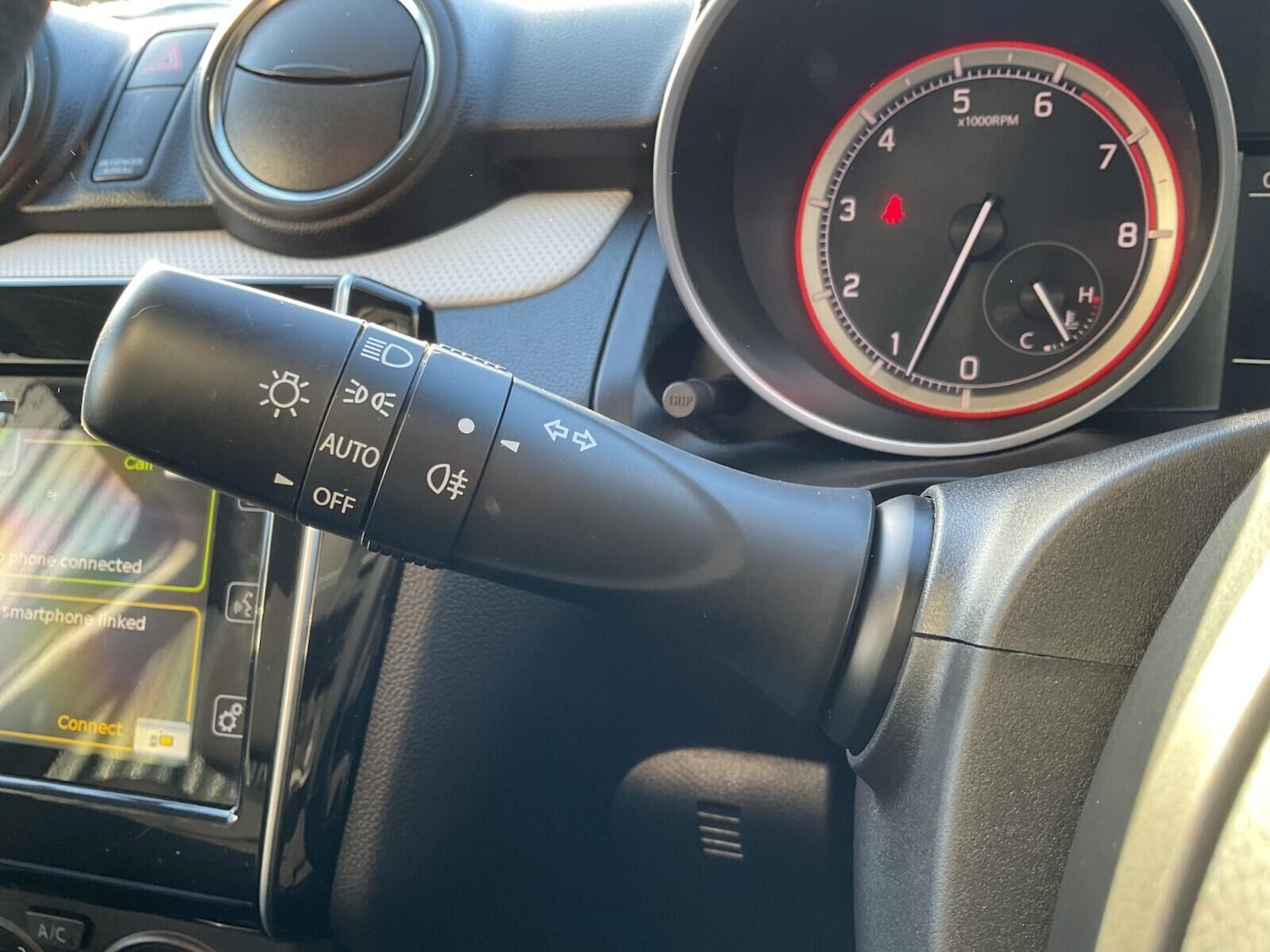 Used Suzuki Swift 2023 for sale - 76759440: Photo 15