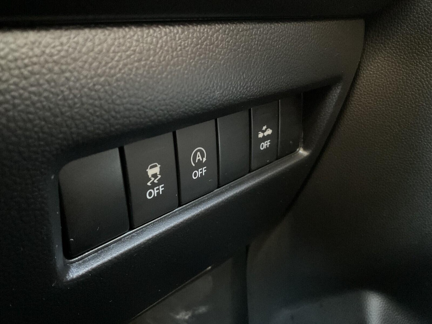 Used Suzuki Swift 2023 for sale - 76759440: Photo 17