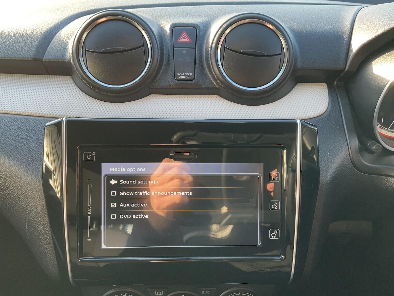 Used Suzuki Swift 2023 for sale - 76759440: Photo 21