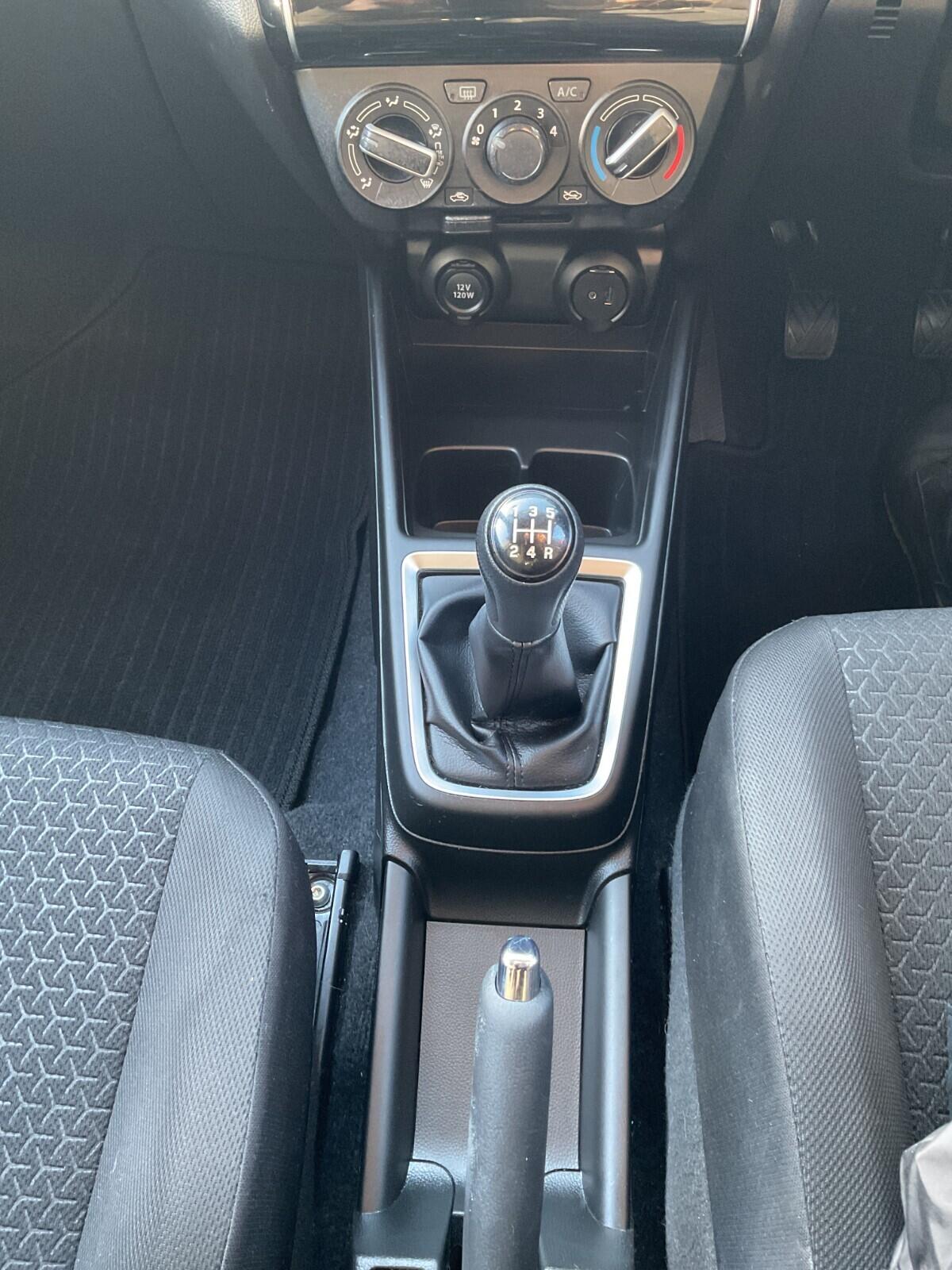 Used Suzuki Swift 2023 for sale - 76759440: Photo 23