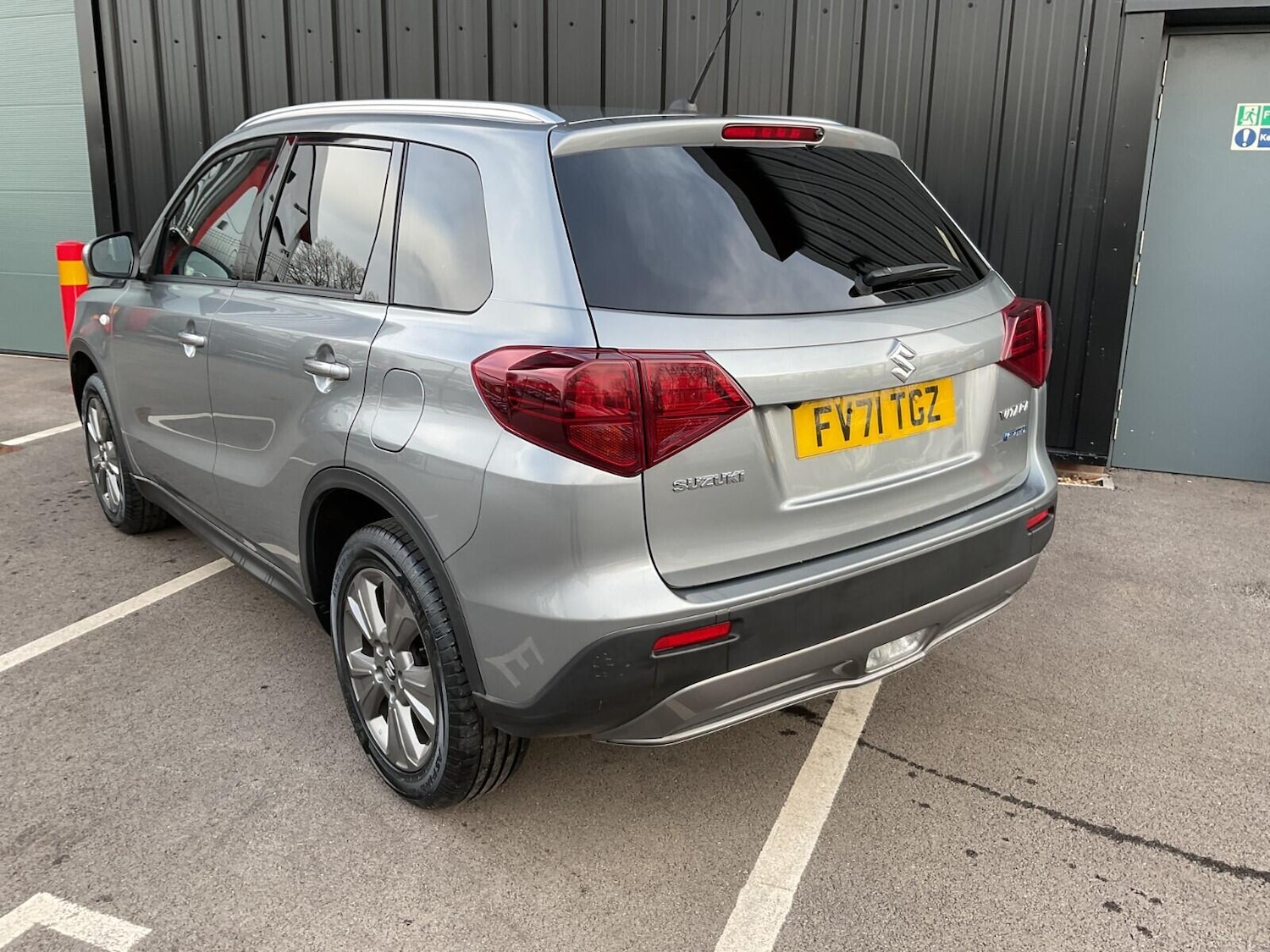 Used Suzuki Vitara 2021 for sale - 76743604: Photo 3