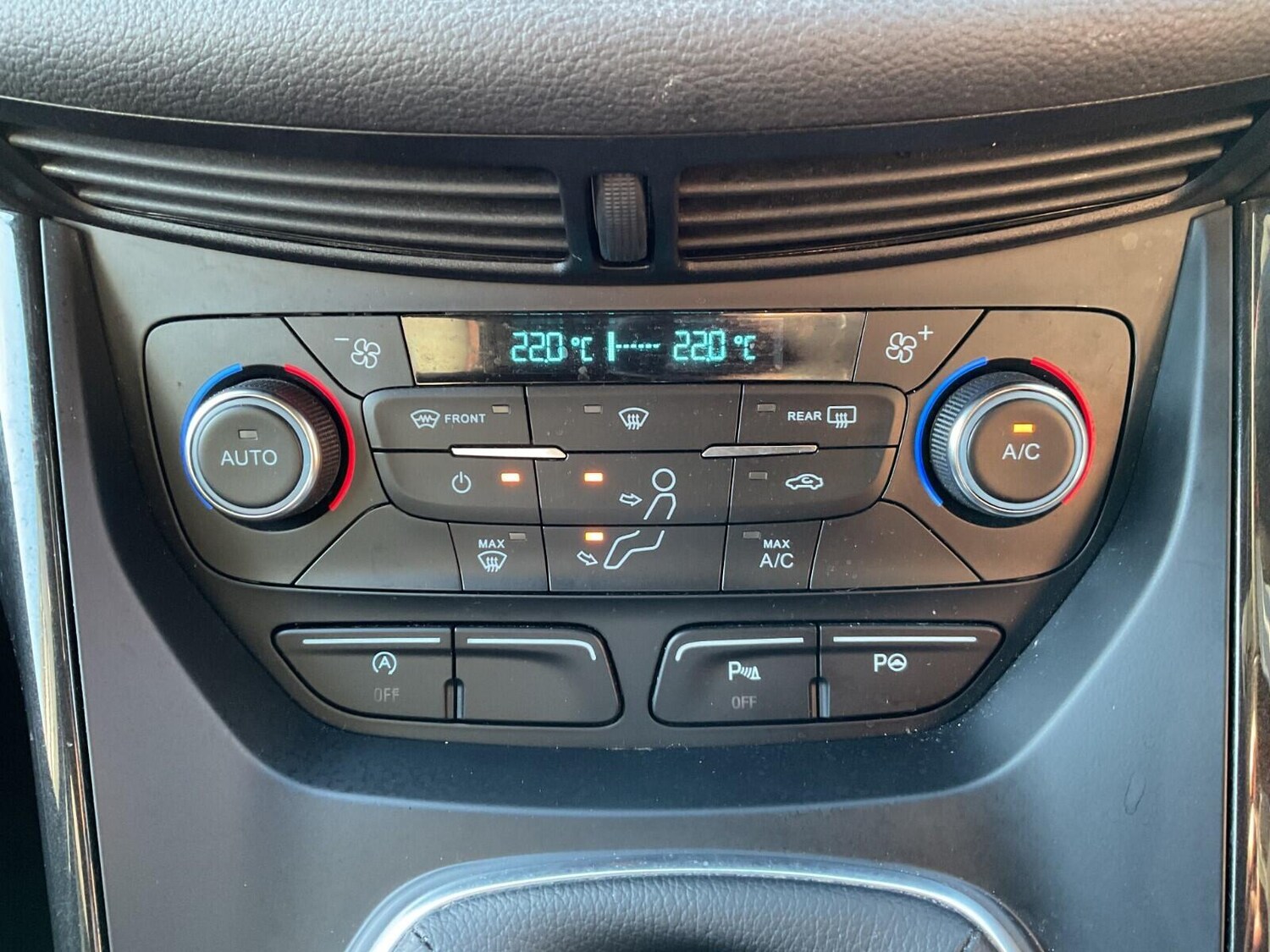 Used Ford Kuga 2019 for sale - 76360111: Photo 26