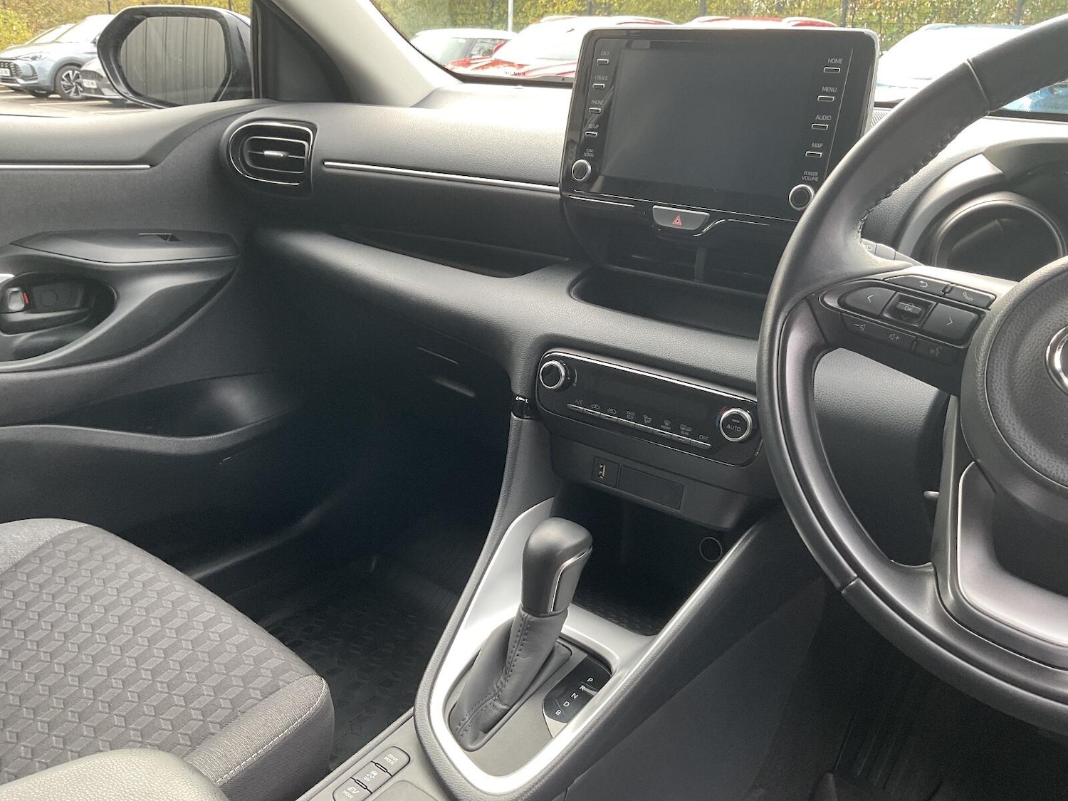 Used Toyota Yaris 2023 for sale - 77131906: Photo 14