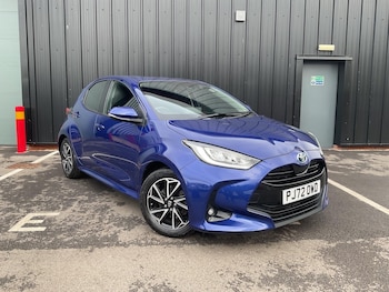 2023 (72) - 1.5 Hybrid Design 5dr CVT