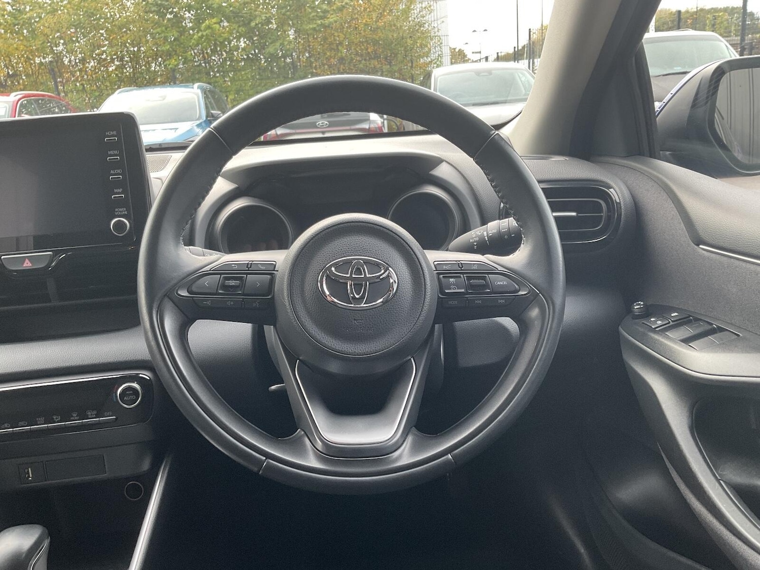 Used Toyota Yaris 2023 for sale - 77131906: Photo 20