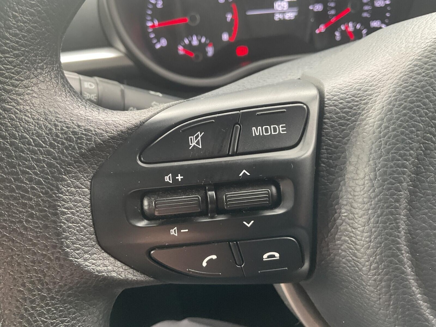 Used Kia Picanto 2022 for sale - 76247398: Photo 11