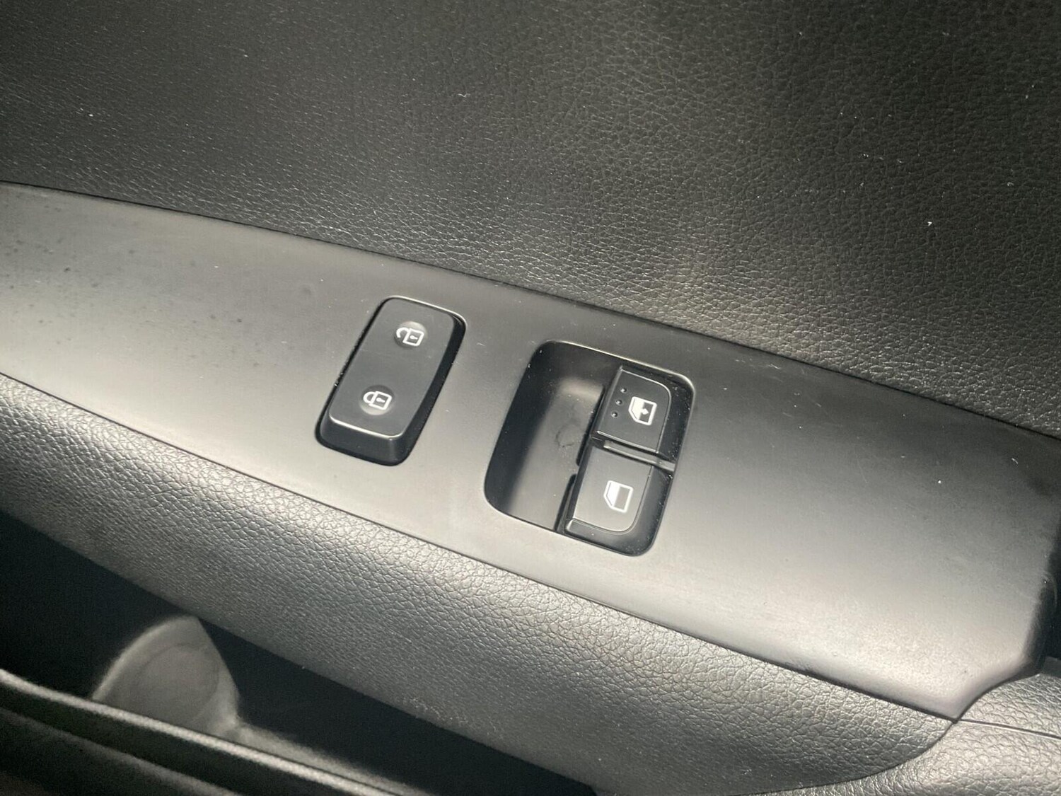 Used Kia Picanto 2022 for sale - 76247398: Photo 15