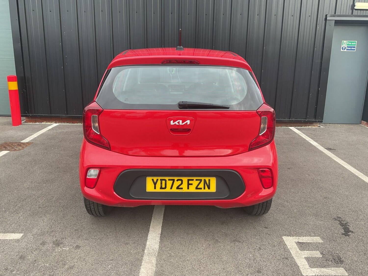 Used Kia Picanto 2022 for sale - 76247398: Photo 4