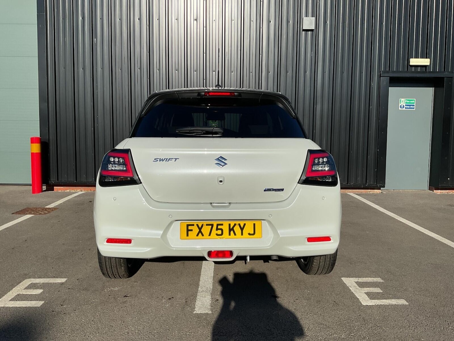 Used Suzuki Swift for sale - 76995861: Photo 4