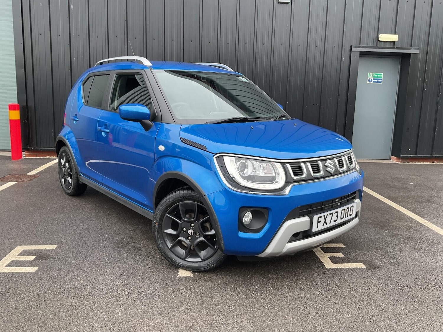Used Suzuki Ignis 2023 for sale - 76990016: Photo 1