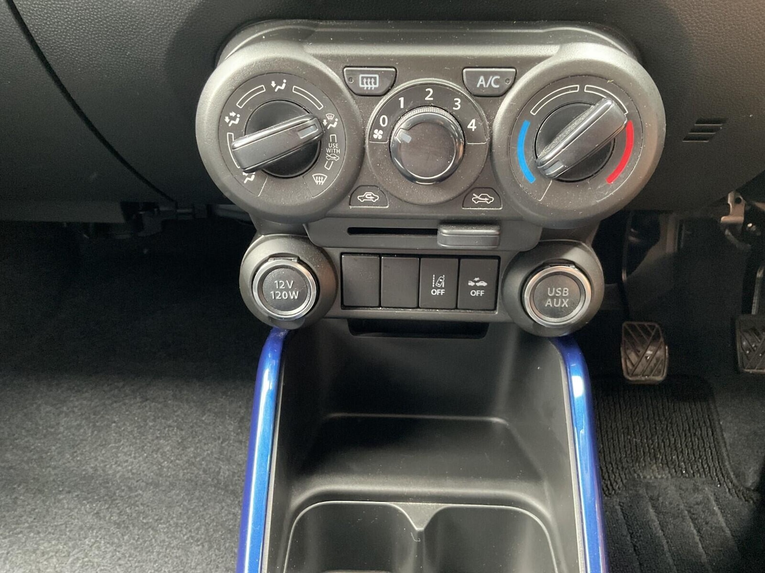 Used Suzuki Ignis 2023 for sale - 76990016: Photo 16