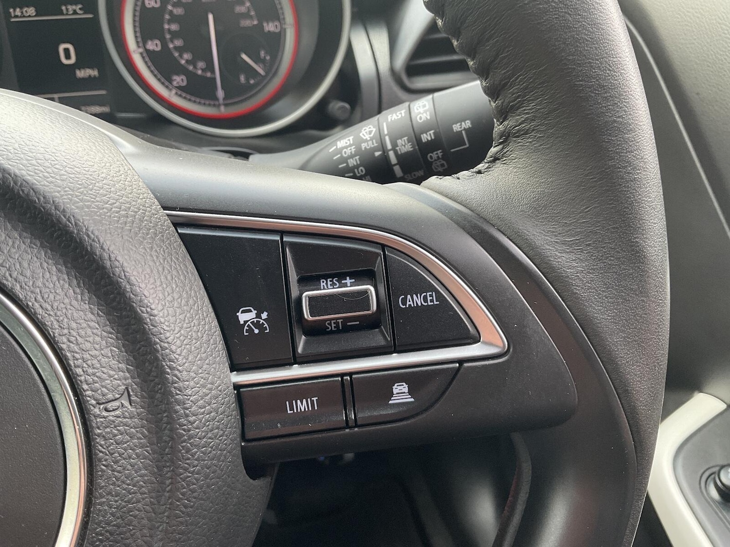 Used Suzuki Swift 2023 for sale - 76337172: Photo 12