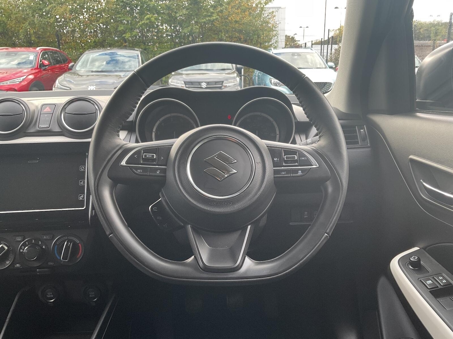 Used Suzuki Swift 2023 for sale - 76337172: Photo 21