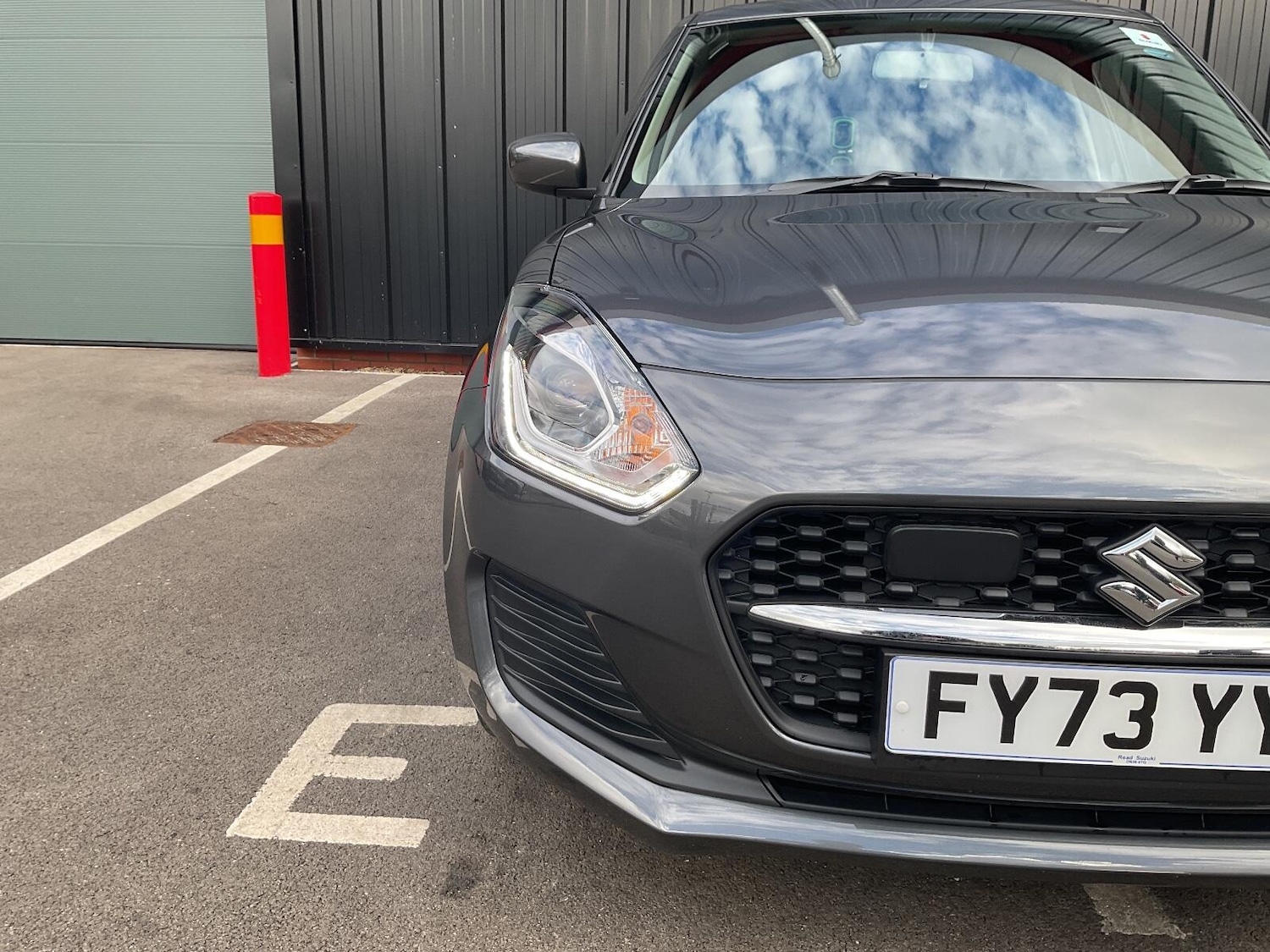 Used Suzuki Swift 2023 for sale - 76337172: Photo 6