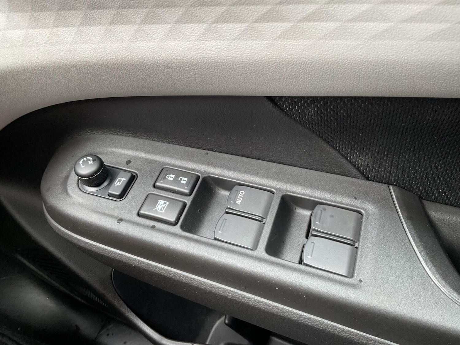 Used Suzuki Swift 2024 for sale - 76001826: Photo 17