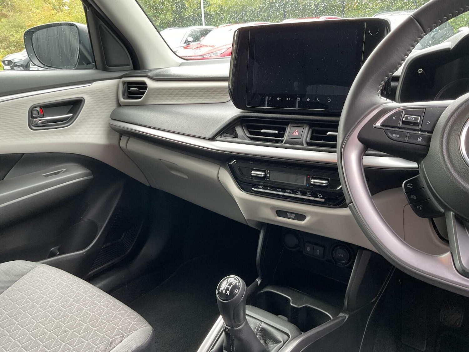 Used Suzuki Swift 2024 for sale - 76001826: Photo 21