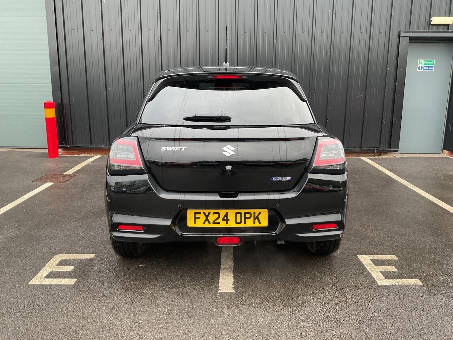 Used Suzuki Swift 2024 for sale - 76001826: Photo 4