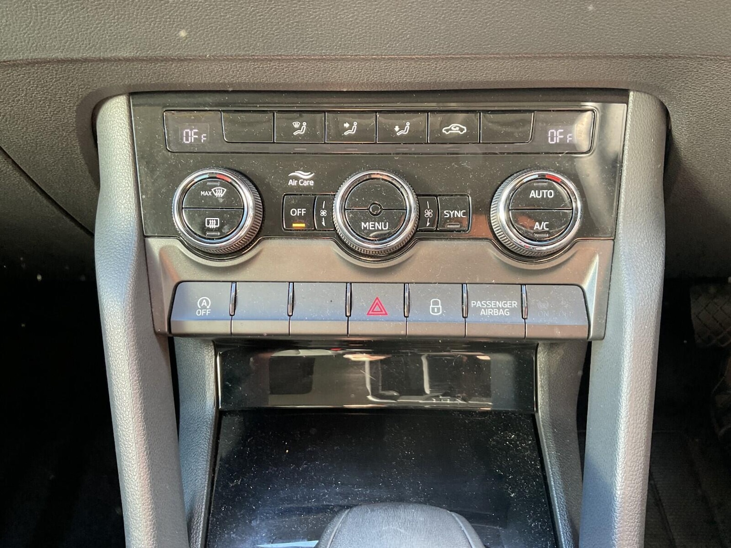 Used Skoda Karoq 2023 for sale - 76942340: Photo 18