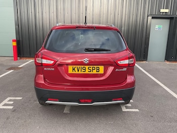 Used Suzuki SX4 S-Cross 2019 for sale - 76336197: Photo
