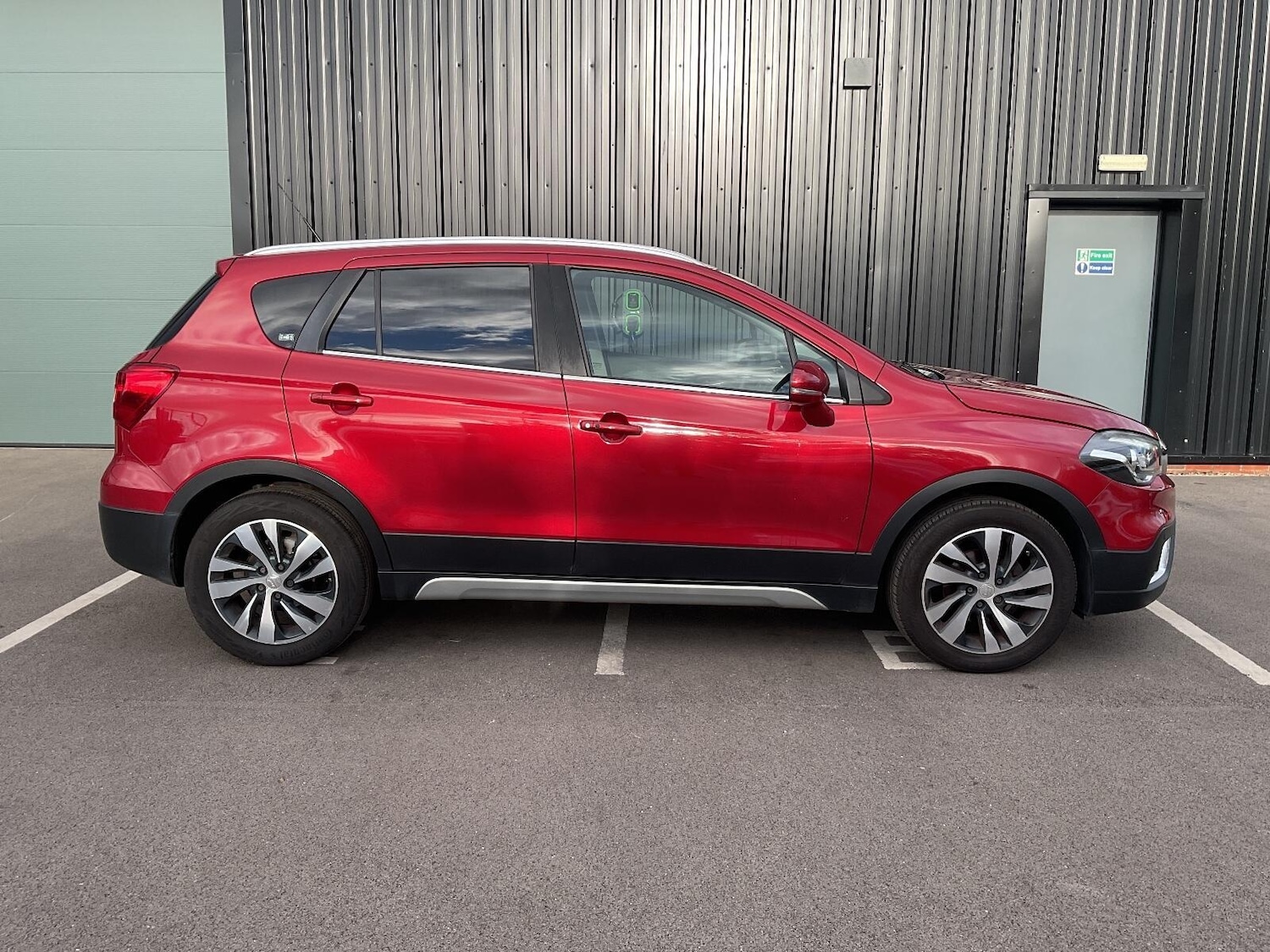 Used Suzuki SX4 S-Cross 2019 for sale - 76336197: Photo 5