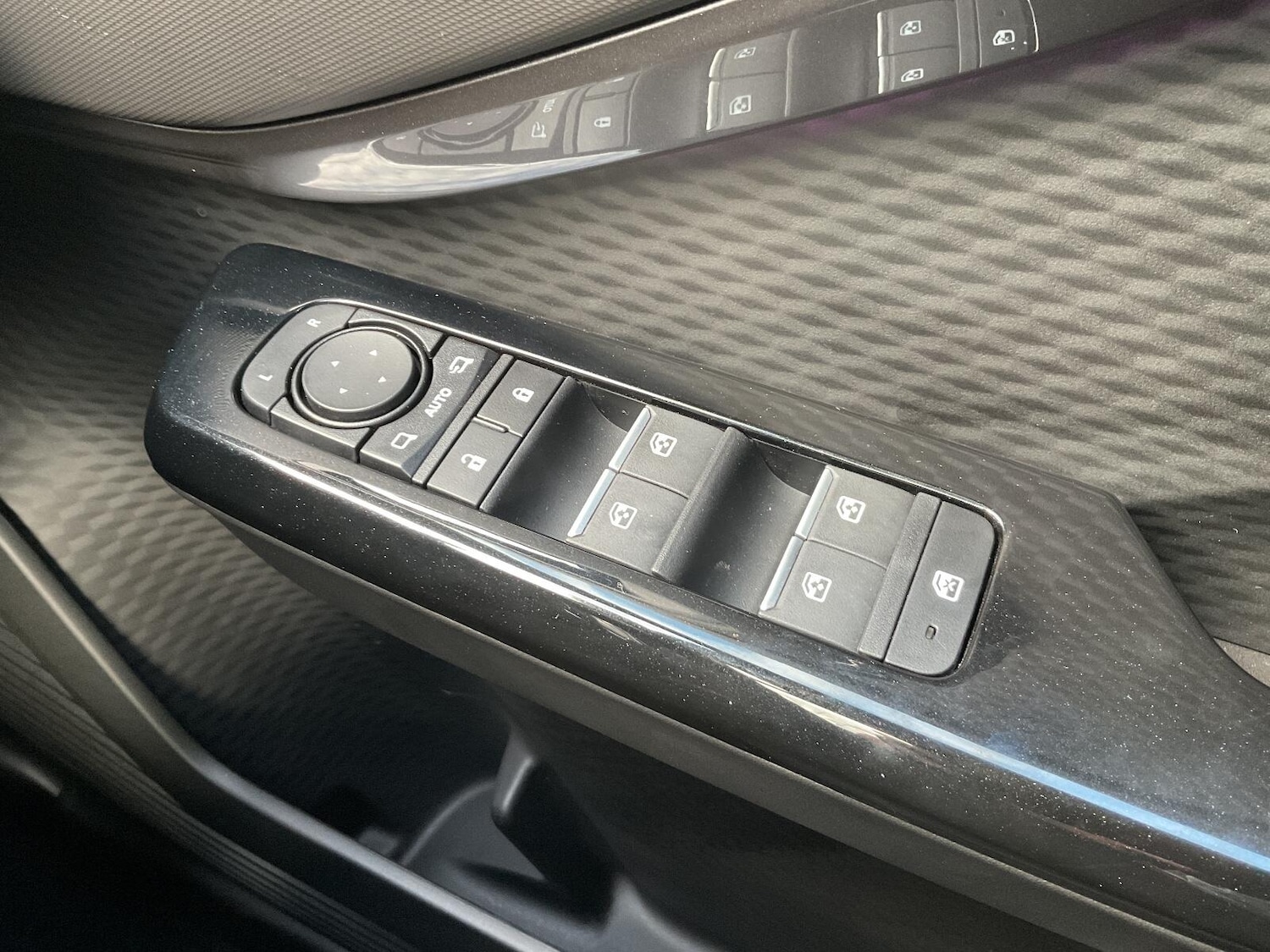 Used Suzuki e Vitara 2025 for sale - 76499334: Photo 13