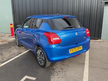 Used Suzuki Swift 2022 for sale - 76399366: Photo