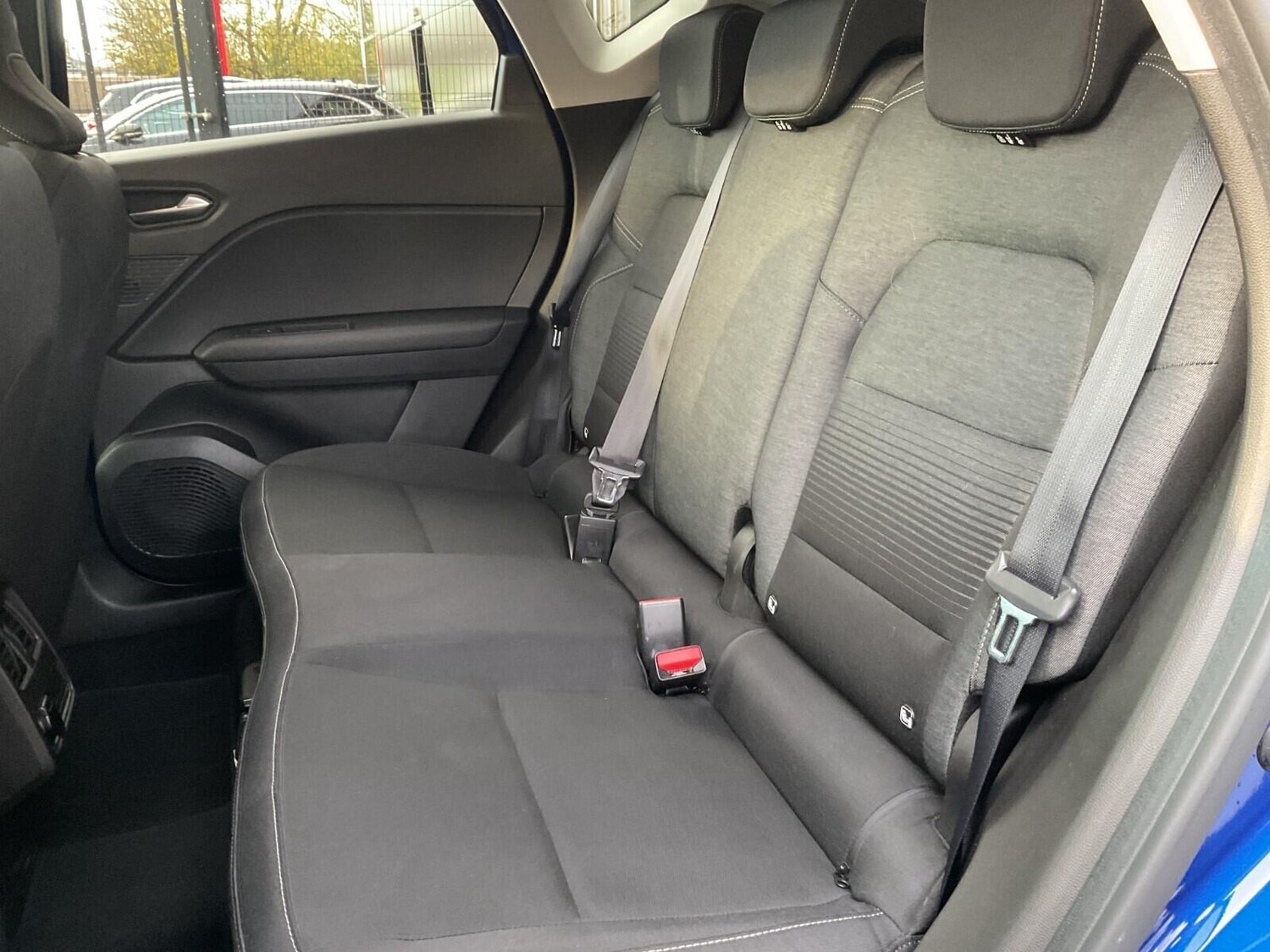 Used Renault Captur 2020 for sale - 76499798: Photo 29