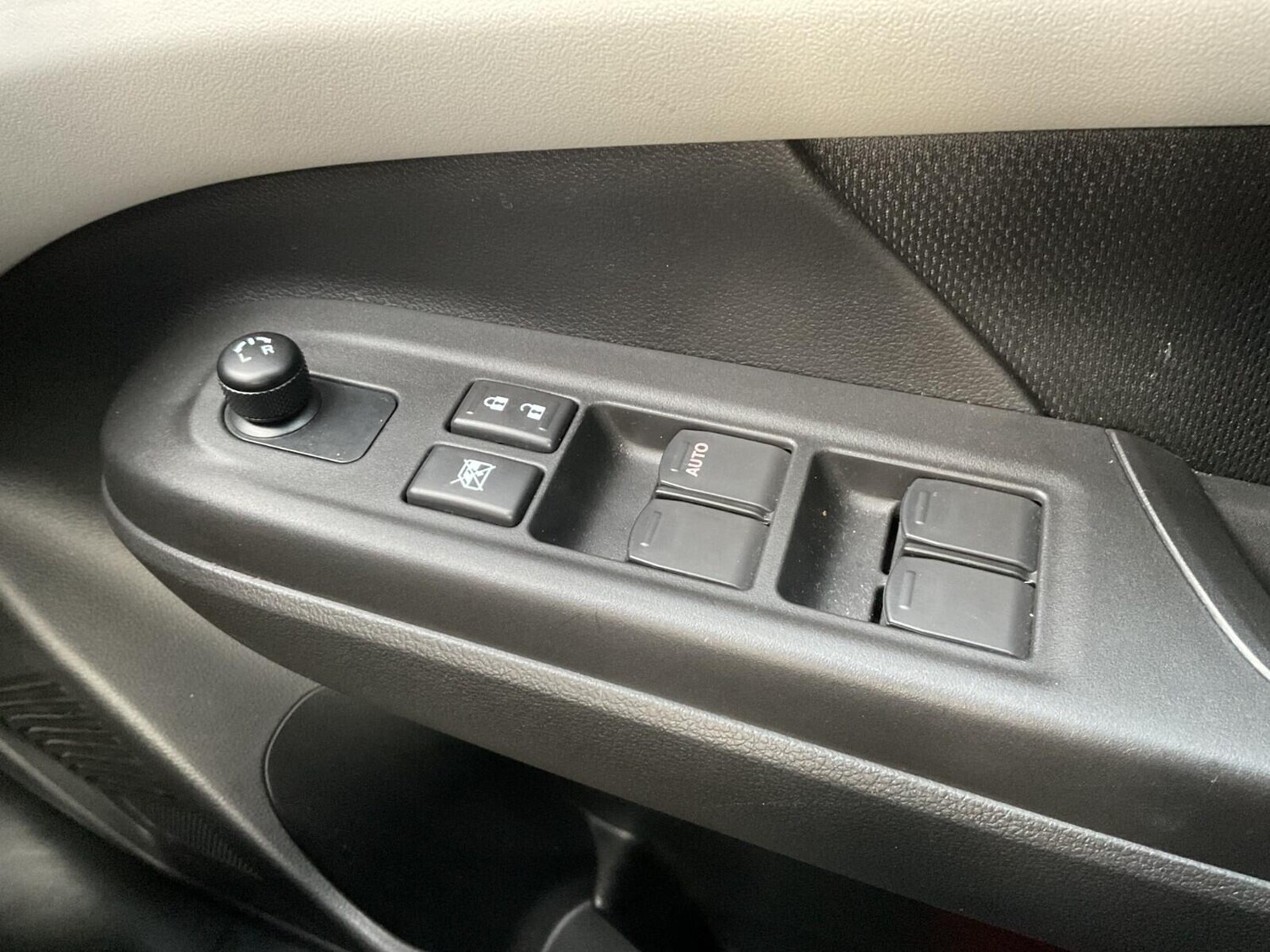 Used Suzuki Swift 2024 for sale - 76752606: Photo 19