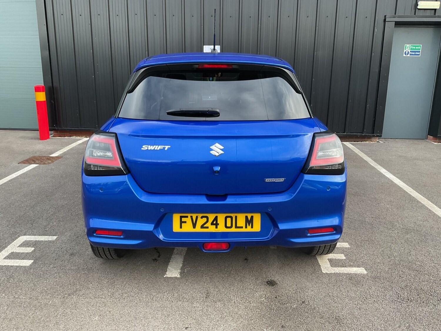 Used Suzuki Swift 2024 for sale - 76752606: Photo 4