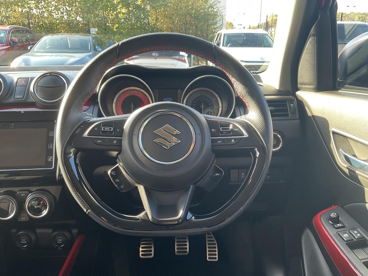 Used Suzuki Swift 2024 for sale - 76370413: Photo 21