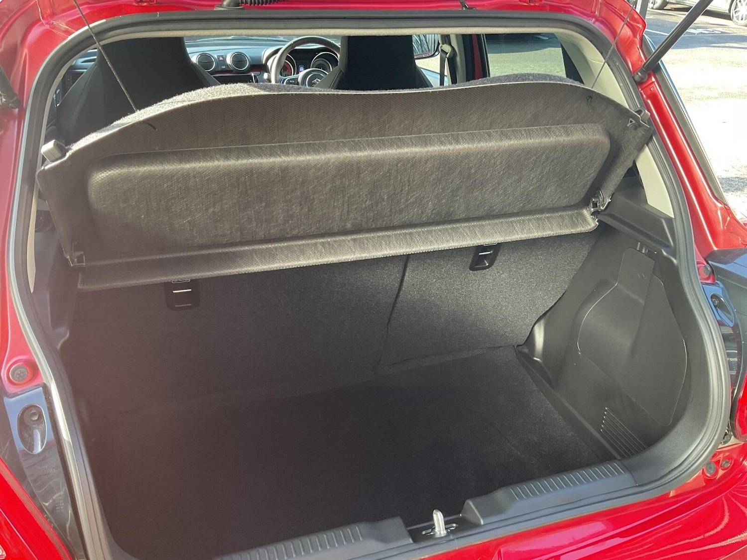 Used Suzuki Swift 2024 for sale - 76370413: Photo 25