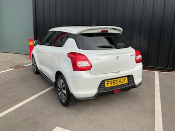 Used Suzuki Swift 2019 for sale - 75826076: Photo