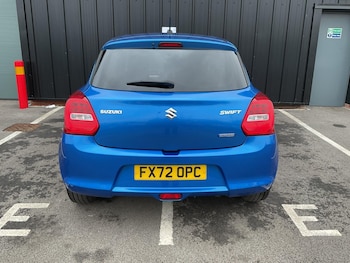 Used Suzuki Swift 2022 for sale - 77331472: Photo