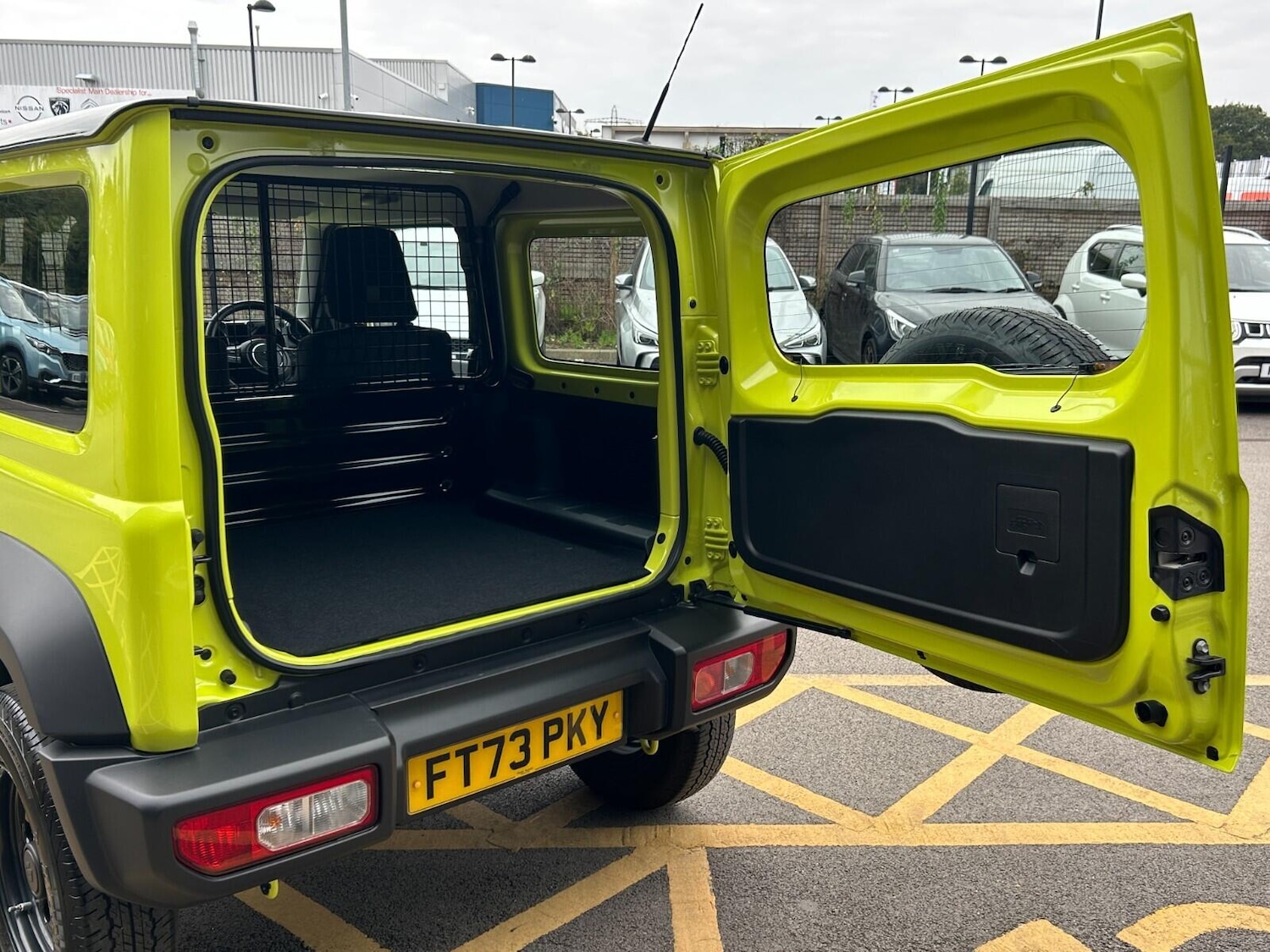 Used Suzuki Jimny 2024 for sale - 76306915: Photo 21