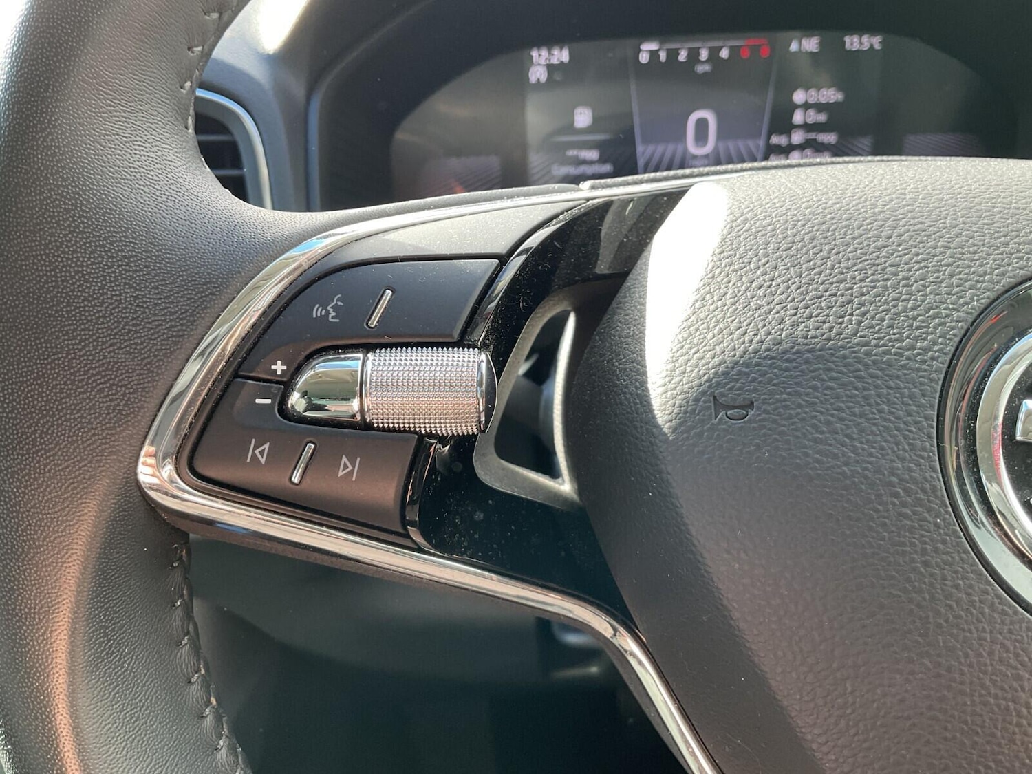 Used Skoda Karoq 2023 for sale - 76175034: Photo 11