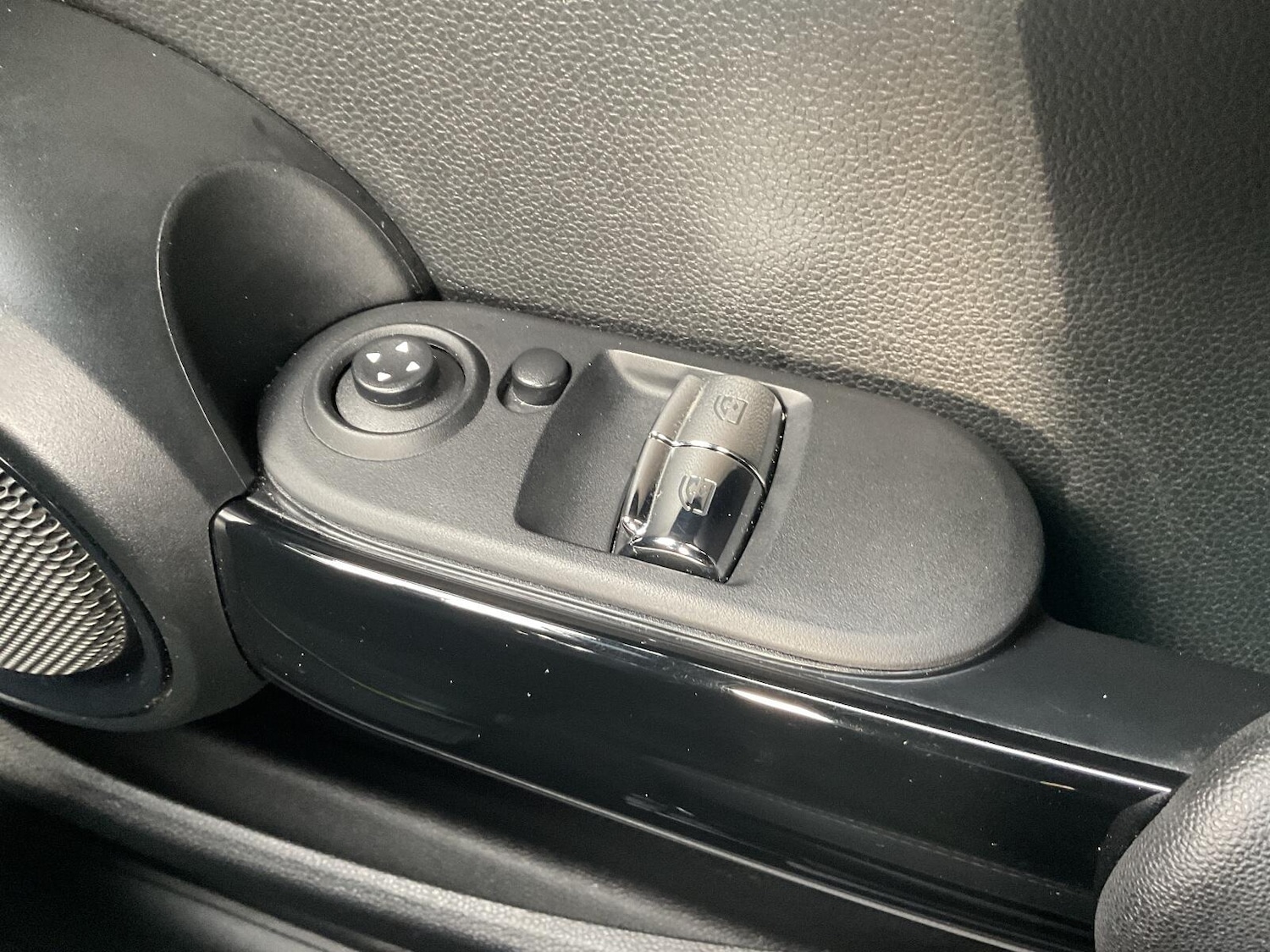 Used MINI Hatch 2019 for sale - 76446828: Photo 16