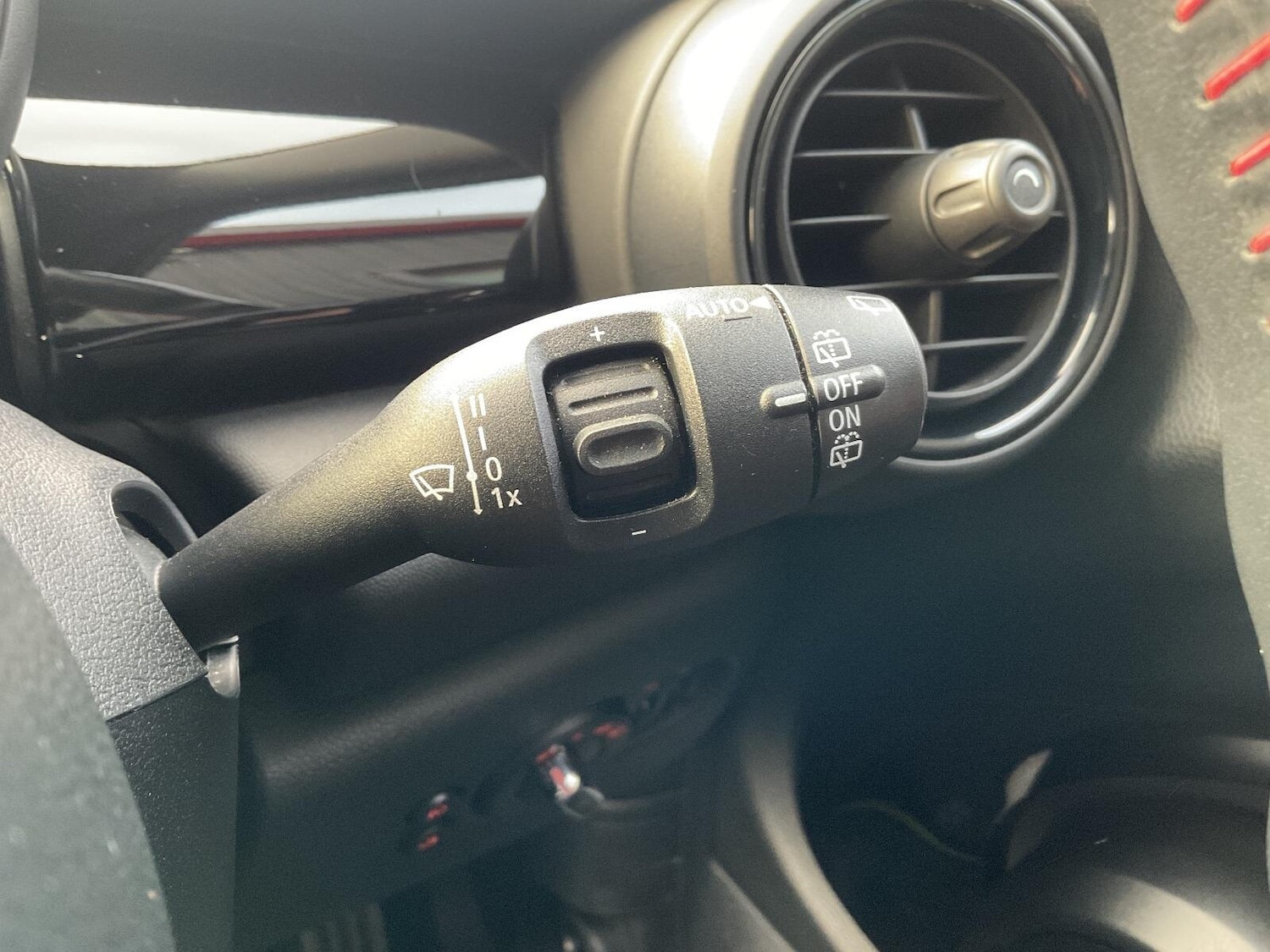 Used MINI Hatch 2019 for sale - 76446828: Photo 17