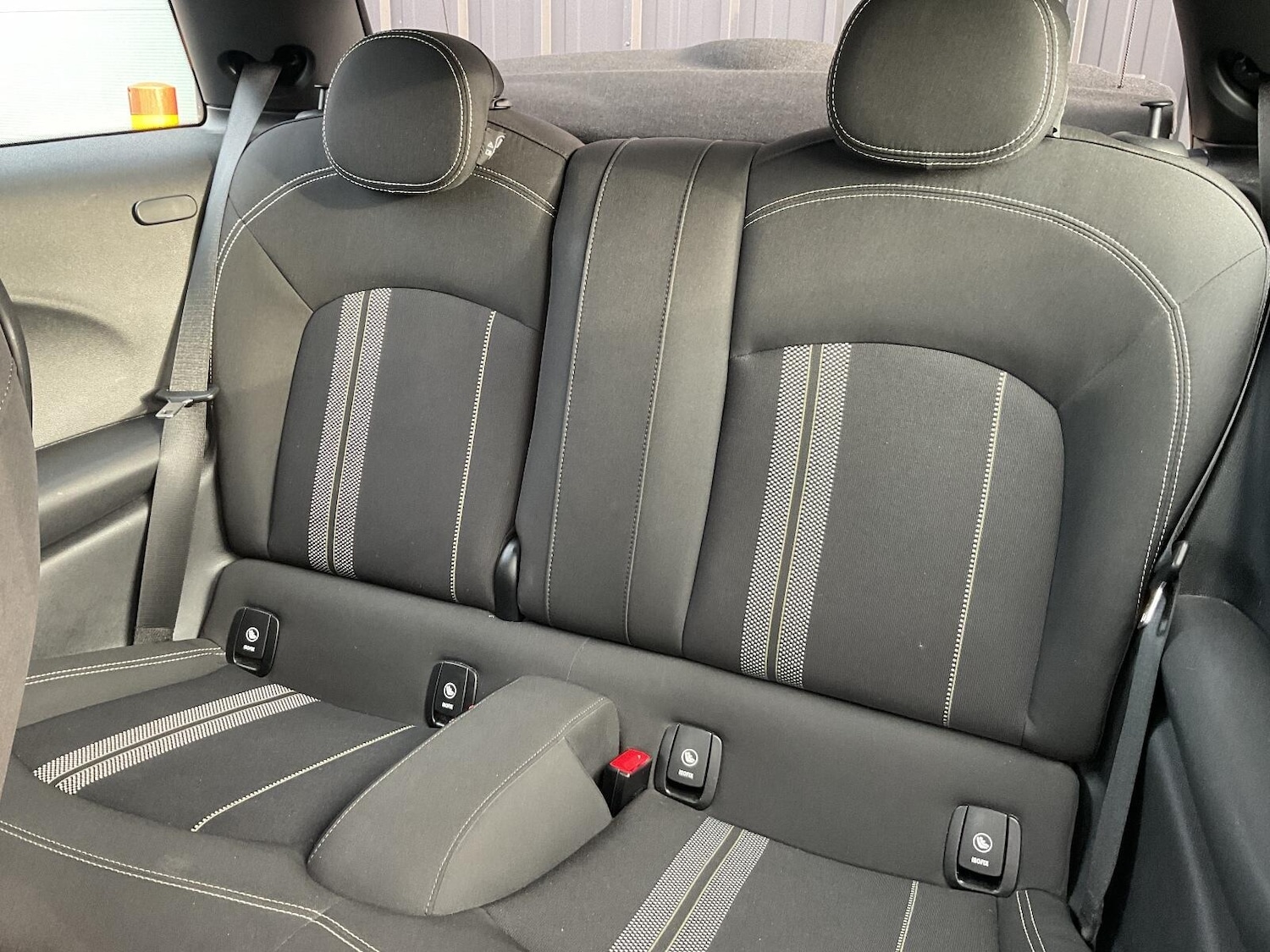 Used MINI Hatch 2019 for sale - 76446828: Photo 25