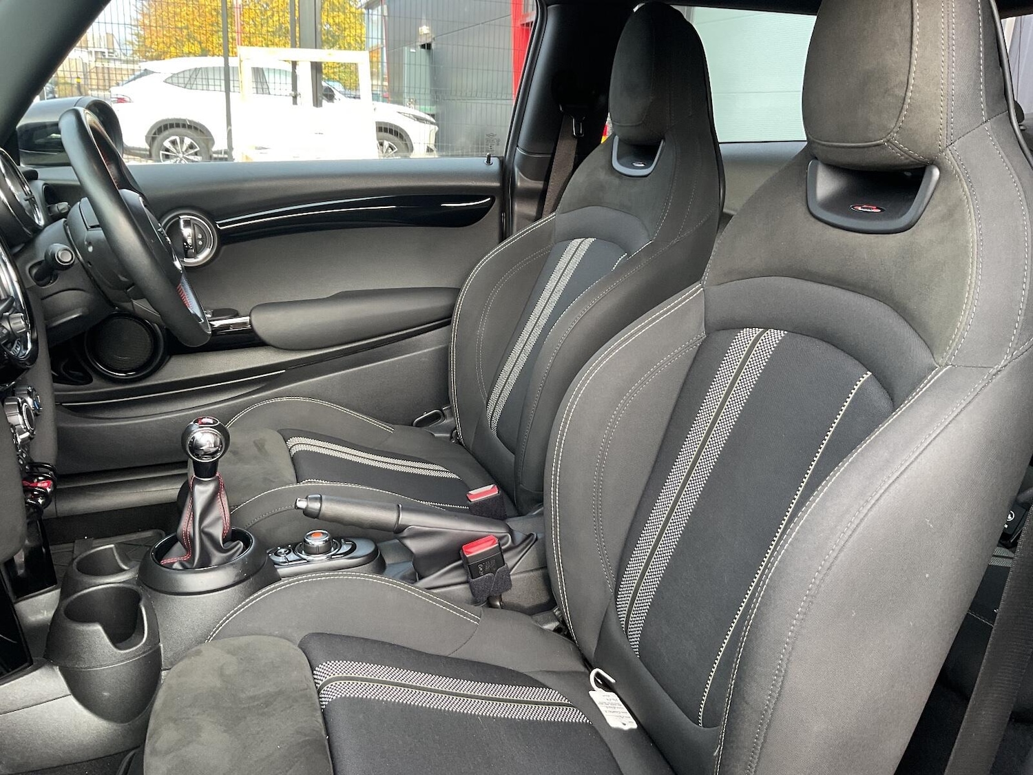 Used MINI Hatch 2019 for sale - 76446828: Photo 26