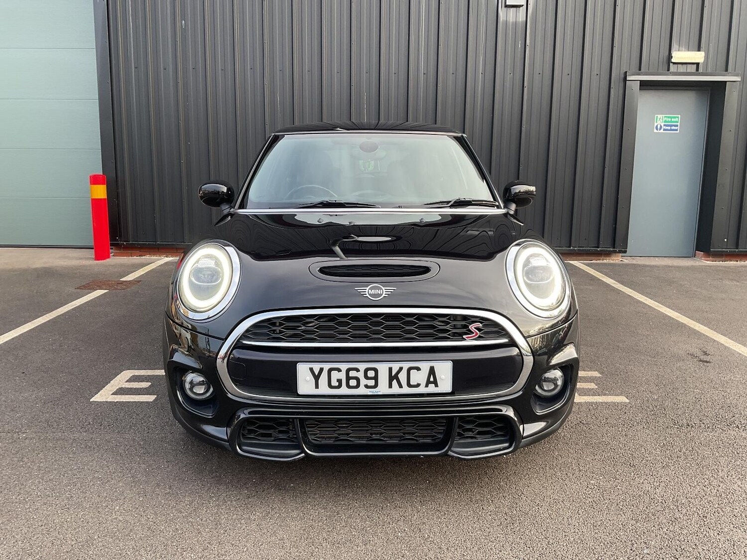 Used MINI Hatch 2019 for sale - 76446828: Photo 9