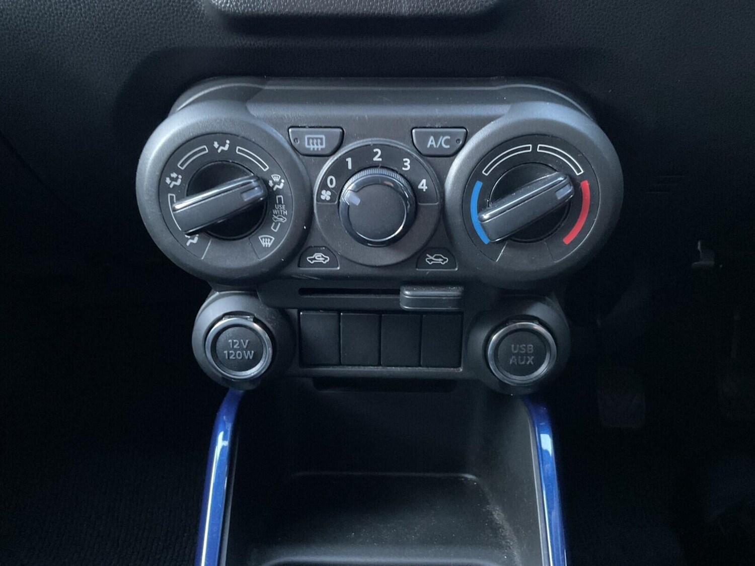 Used Suzuki Ignis 2021 for sale - 76735437: Photo 21