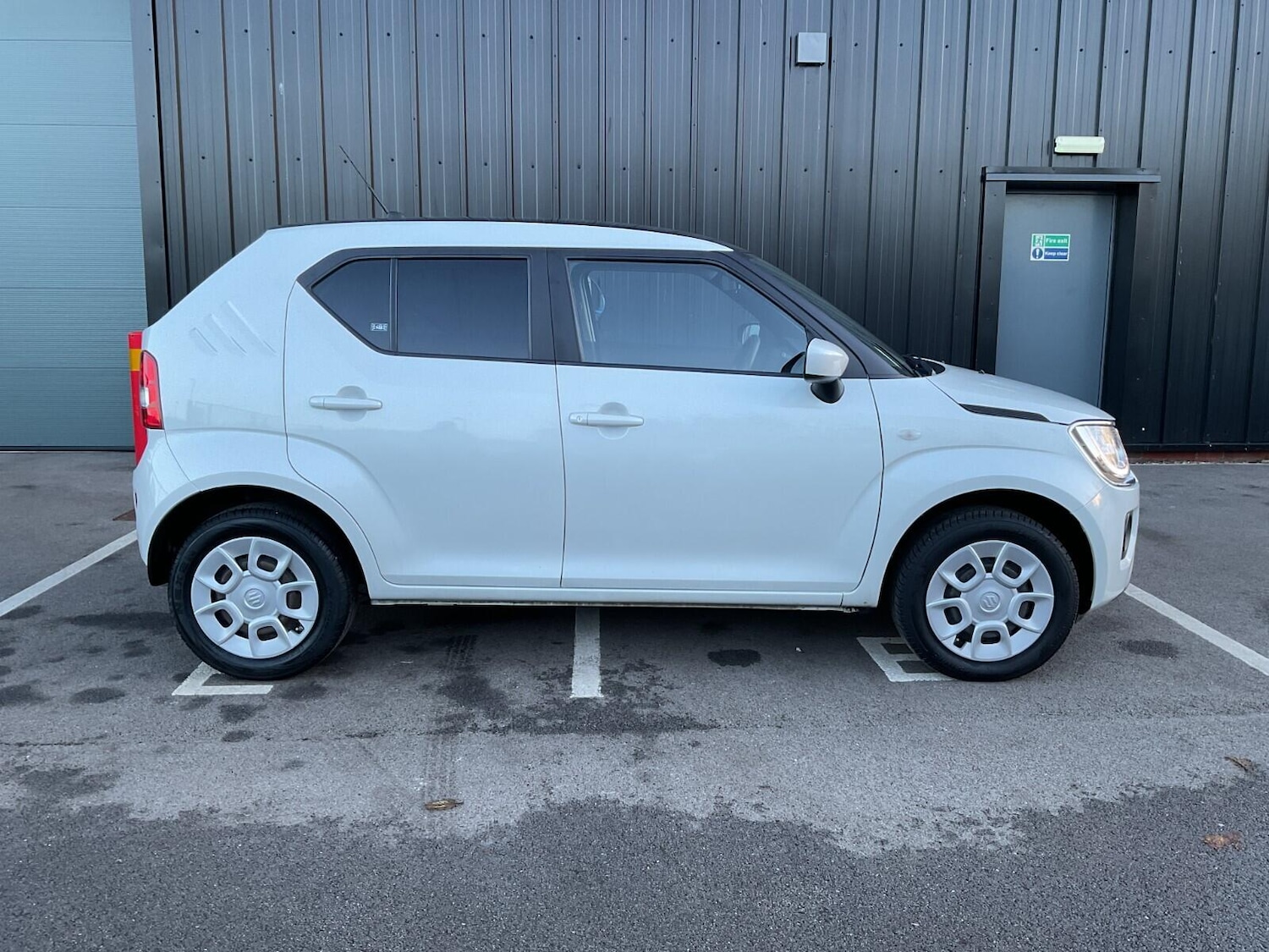 Used Suzuki Ignis 2021 for sale - 76735437: Photo 5