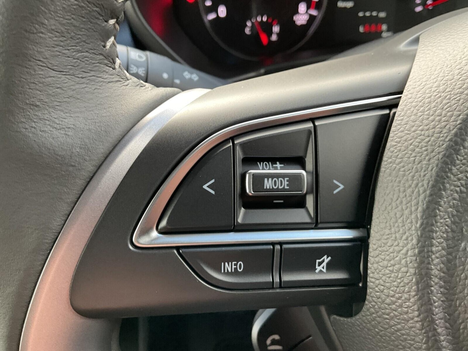 Used Suzuki Swift 2025 for sale - 76562249: Photo 11