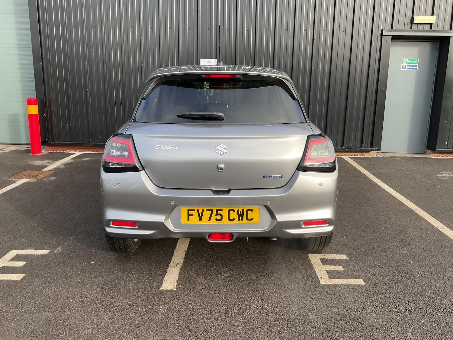 Used Suzuki Swift 2025 for sale - 76562249: Photo 4