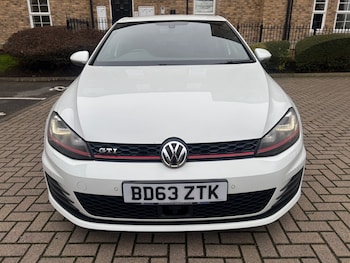 Used Volkswagen Golf 2014 for sale - 78616373: Photo