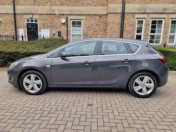 Used Vauxhall Astra 2013 for sale - 78605453: Photo